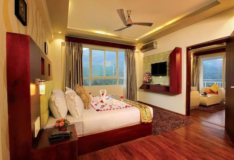 Hotel Gokulam Park Munnar