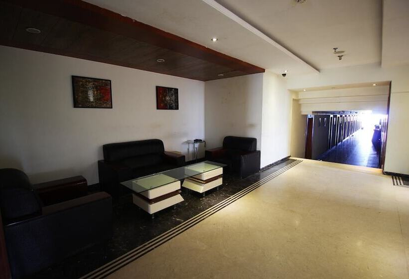 فندق Oyo Premium Sola Sg Highway