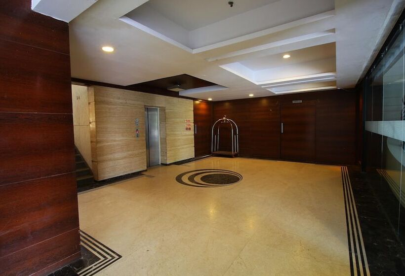 فندق Oyo Premium Sola Sg Highway