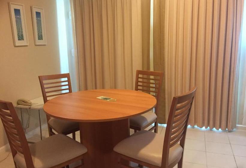 هتل Praia Do Pontal Resort