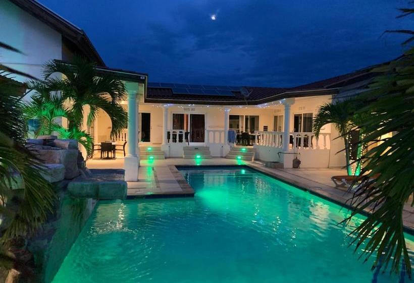Boutique Hotel Swiss Paradise Aruba Villas And Suites
