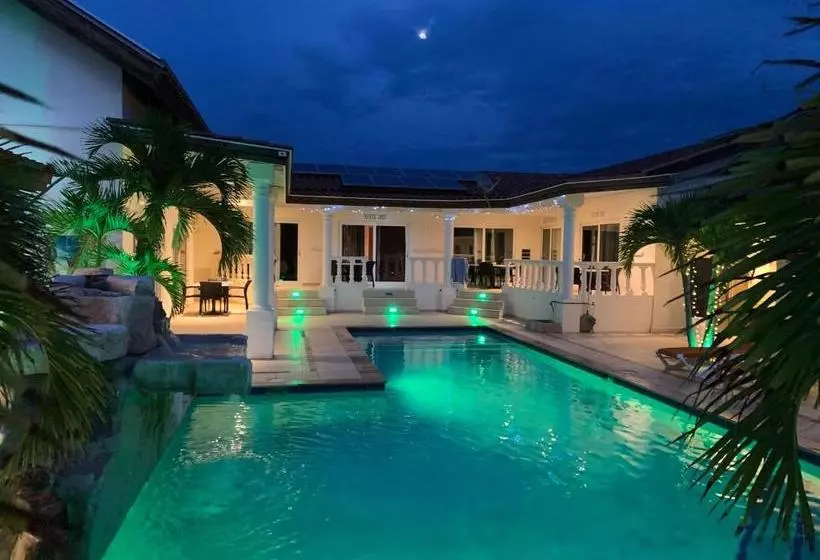 Boutique Hotel Swiss Paradise Aruba Villas And Suites