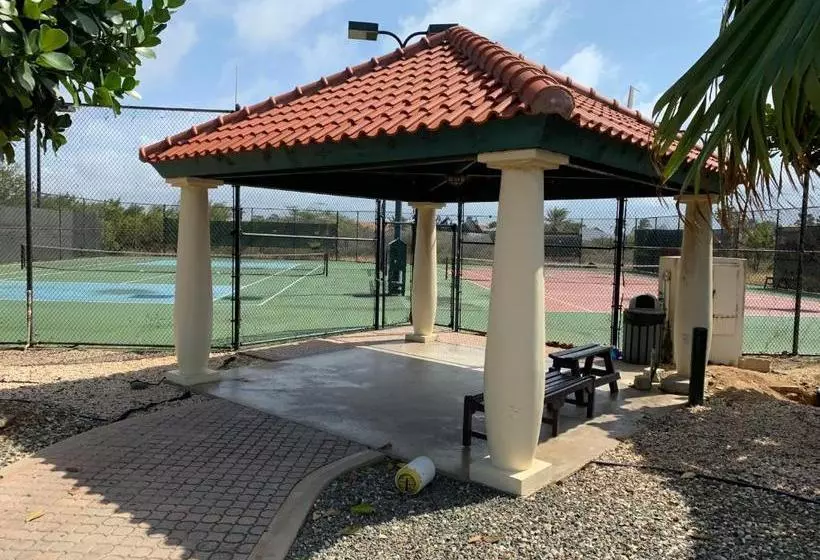 Boutique Hotel Swiss Paradise Aruba Villas And Suites