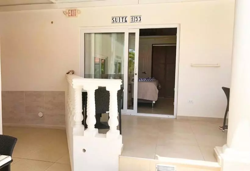 Boutique Hotel Swiss Paradise Aruba Villas And Suites