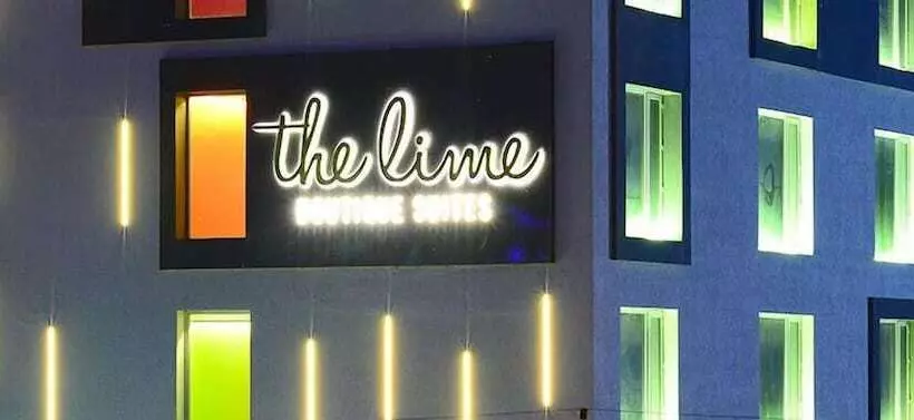 ホテル The Lime Boutique Suites
