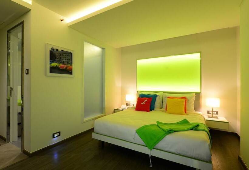 호텔 The Lime Boutique Suites