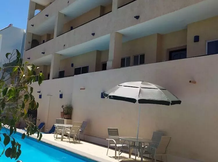 Las Gaviotas Condo Hotel La Paz Bcs