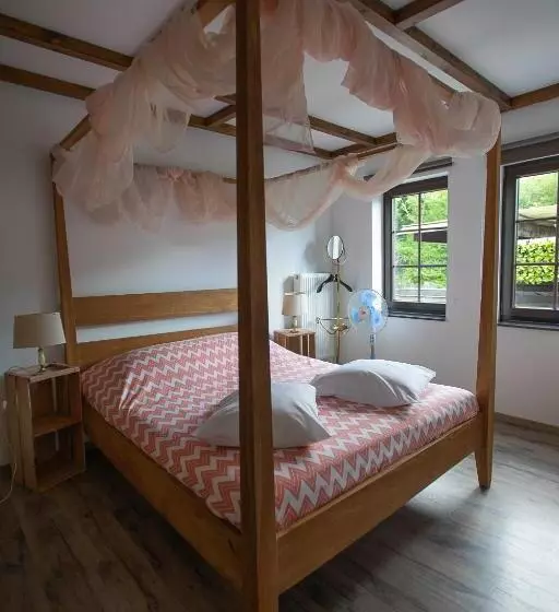 پانسیون Western City