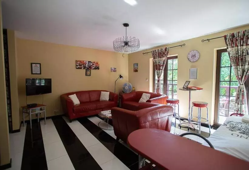 پانسیون Western City