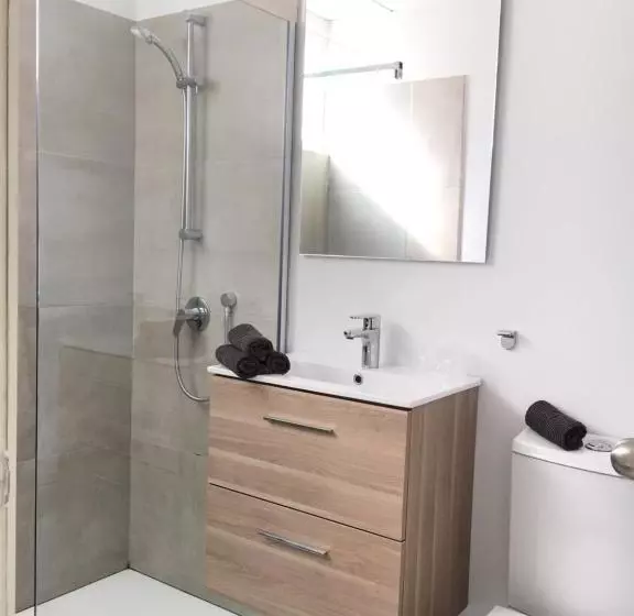 Ses Gavines Cala Anguila Apartments