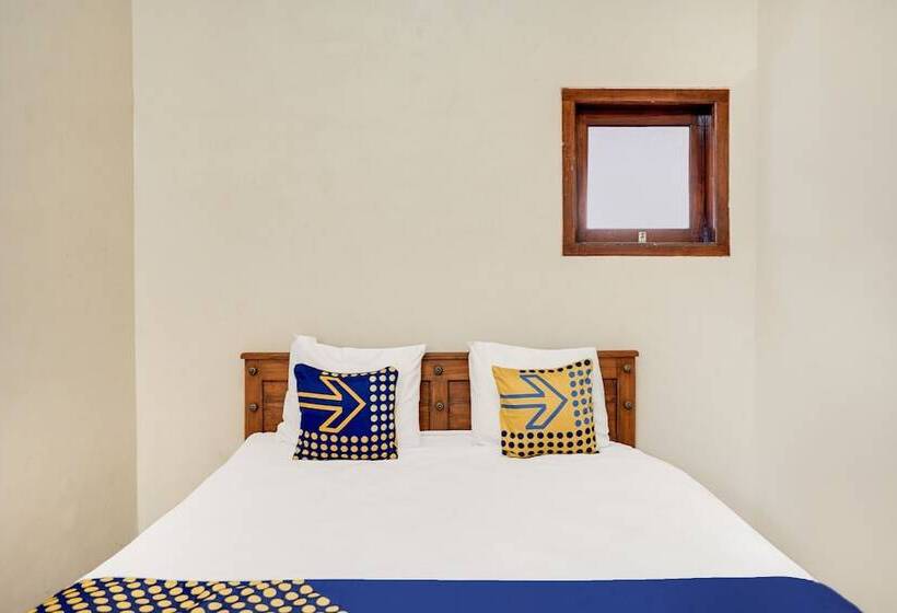 فندق Spot On 92114 Homestay Riverside Duko