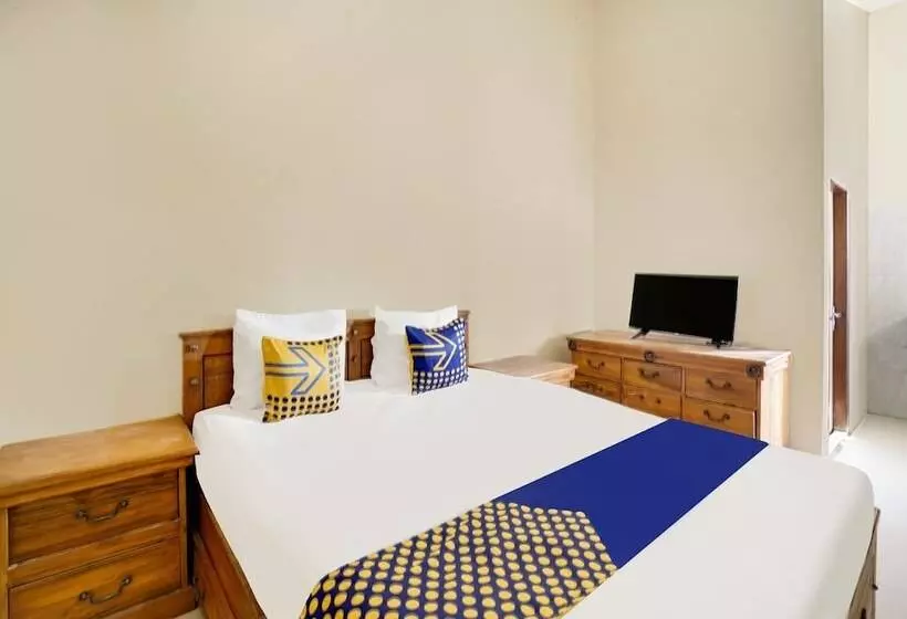 Hotelli Spot On 92114 Homestay Riverside Duko