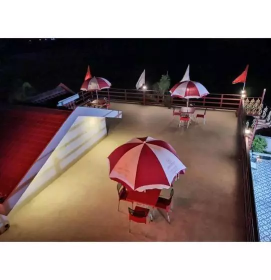 Gods County Hotels & Resorts