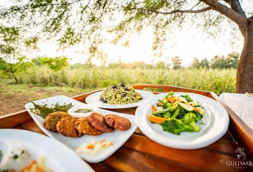 ホテル Guldaar   A Luxury Forest Retreat