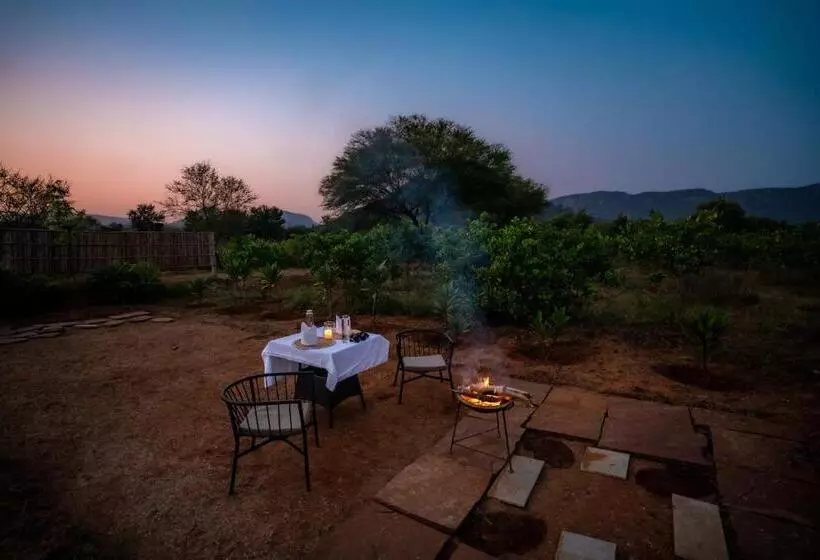 ホテル Guldaar   A Luxury Forest Retreat