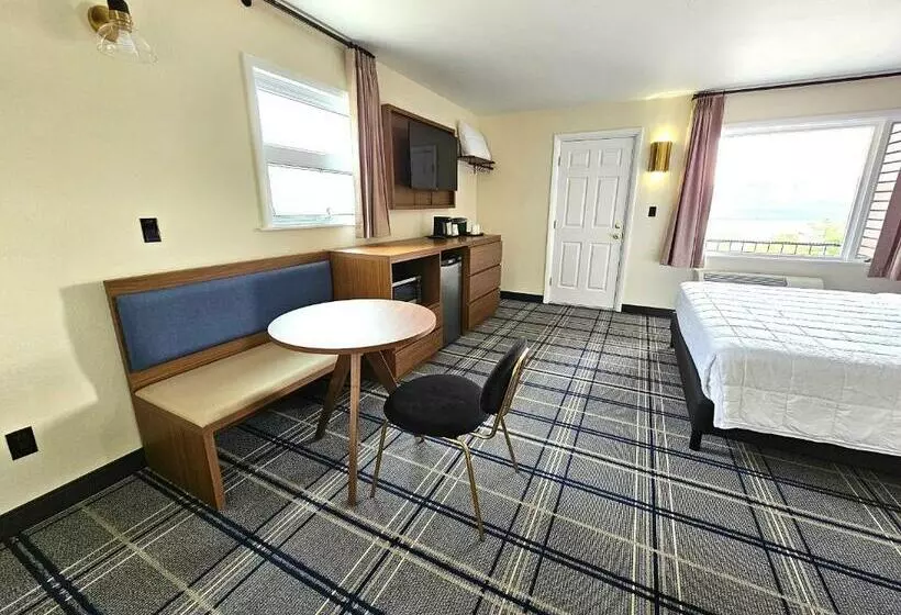 The Hotel Laurel At Seneca