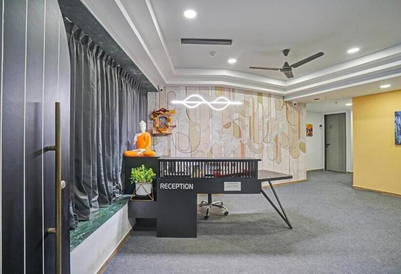 فندق Oyo Flagship 85247 Saarthi