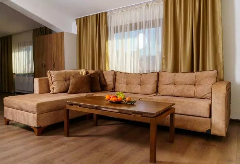 ペンション свети никола