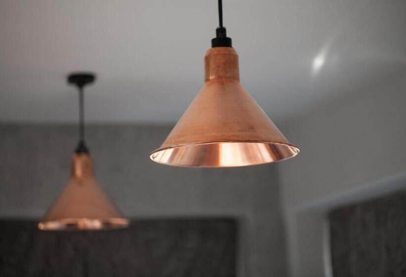 Общежитие Thornham Rooms At The Chequers