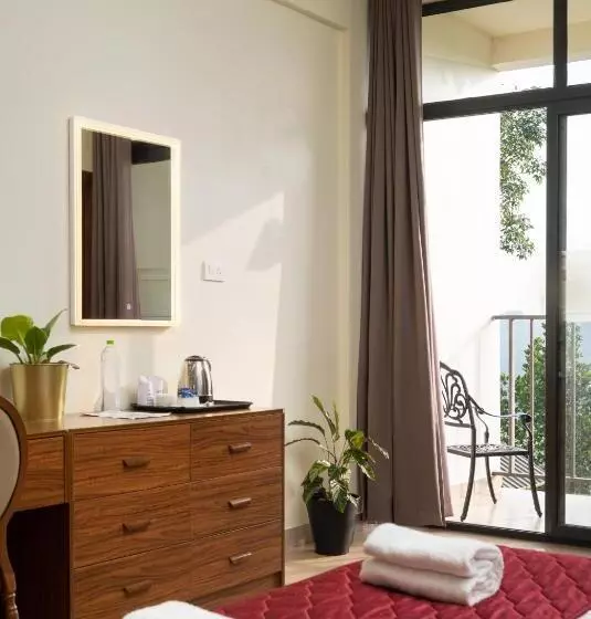 ホテル Fern Tree Resort