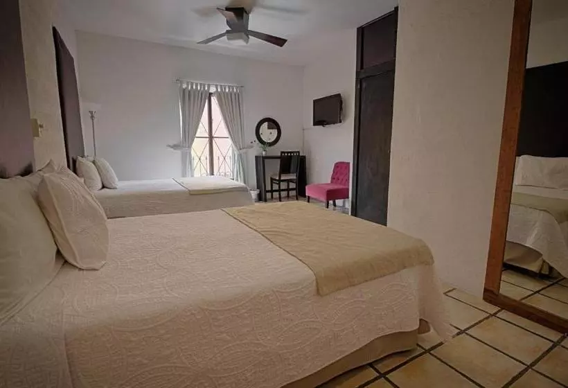 ユースホステル Punto 79