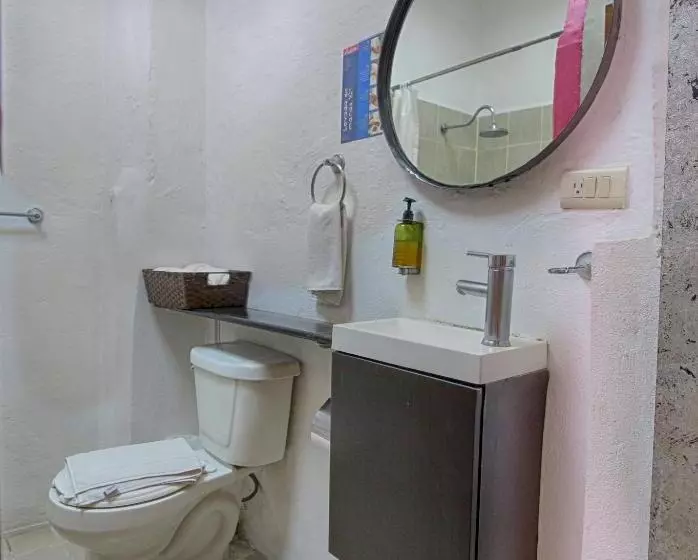 ユースホステル Punto 79