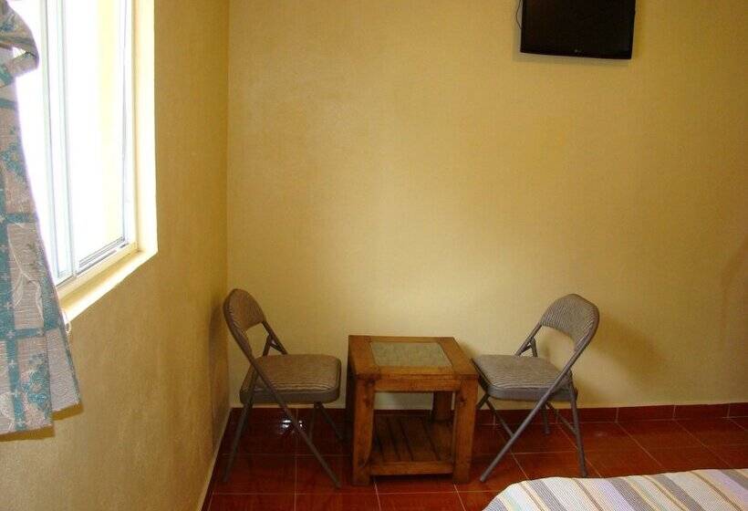 فندق فئة نجمة واحدة Posada Mayin   Adults Only