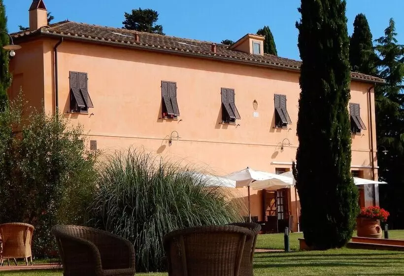 ホテル Agriturismo Santo Pietro