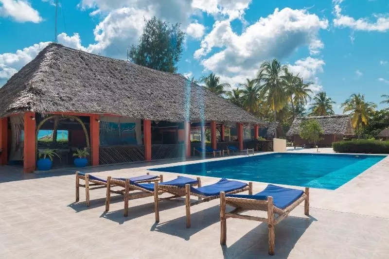 هتل Cristal Resort