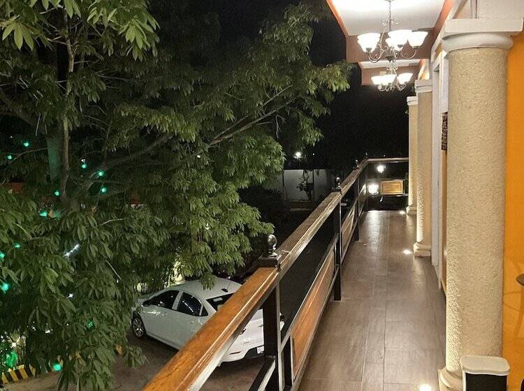 호텔 El Zaguan Colonial By Guru