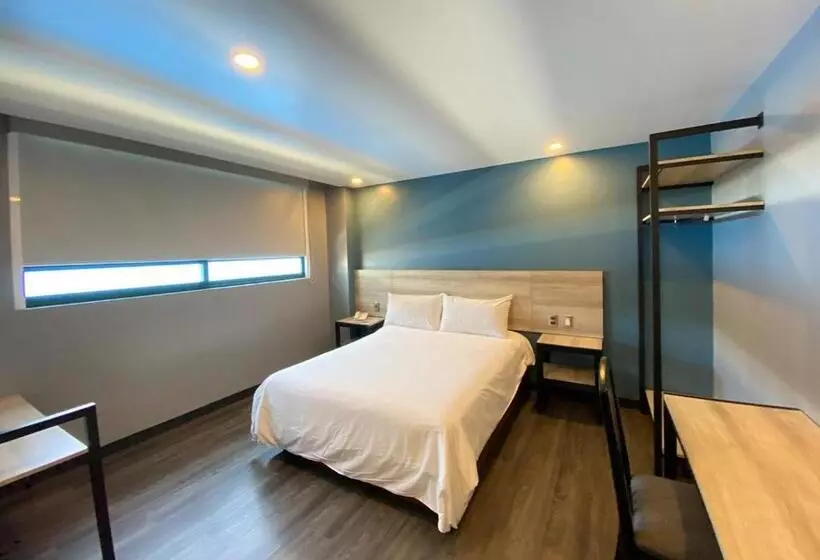 هتل Estrella De Oriente