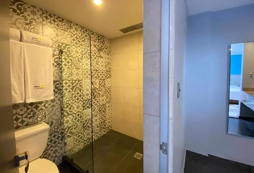 هتل Estrella De Oriente