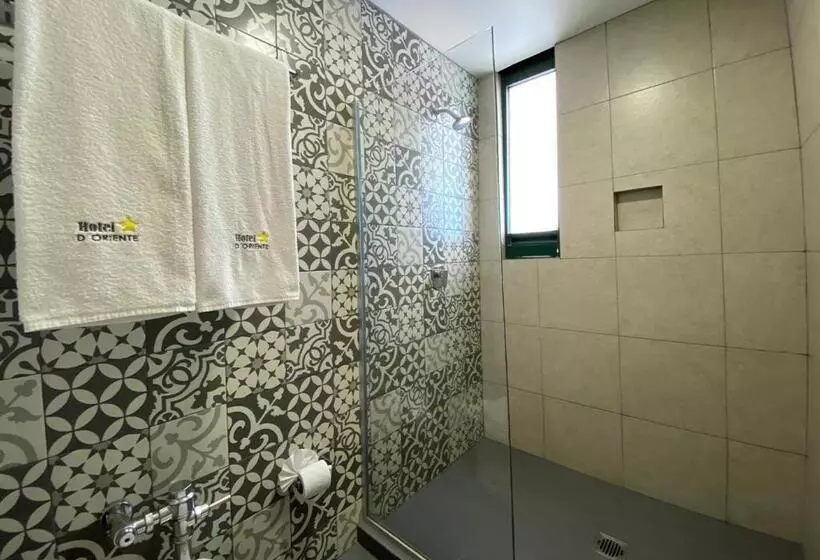 هتل Estrella De Oriente