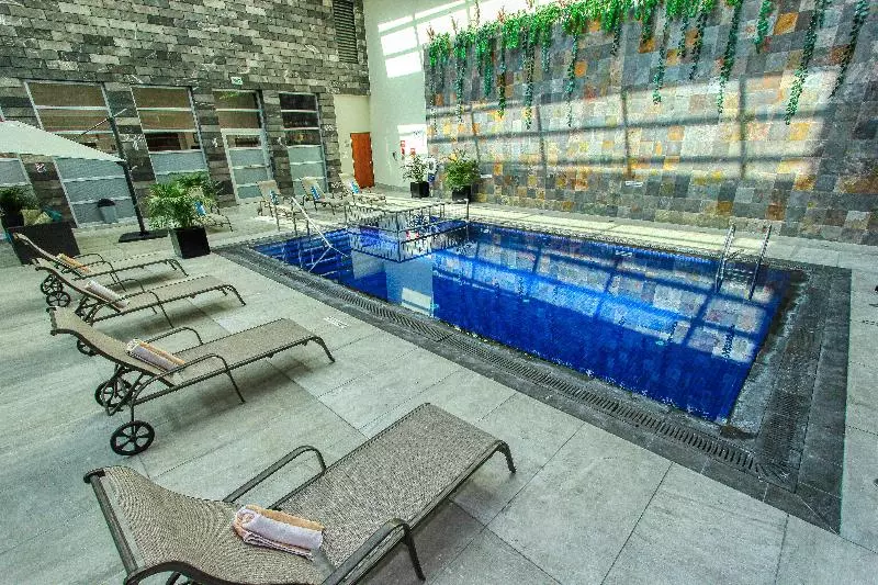 ホテル Holiday Inn & Suites Plaza Mayor, An Ihg