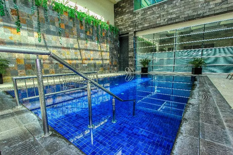 ホテル Holiday Inn & Suites Plaza Mayor, An Ihg