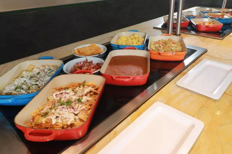 ホテル Holiday Inn & Suites Plaza Mayor, An Ihg