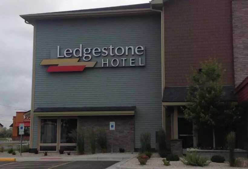 Ledgestone Hotel Billings
