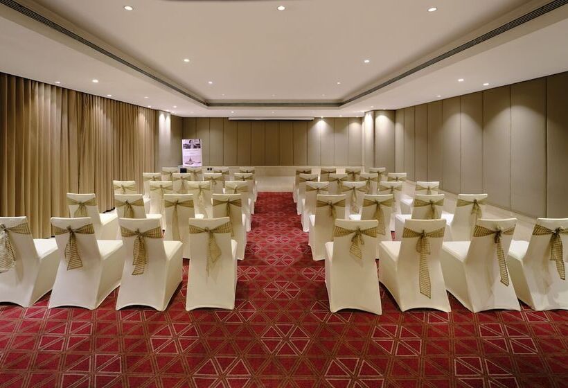 酒店 Mercure Hyderabad Kcp Banjara Hills, An Accor