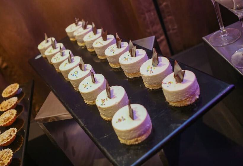 酒店 Mercure Hyderabad Kcp Banjara Hills, An Accor