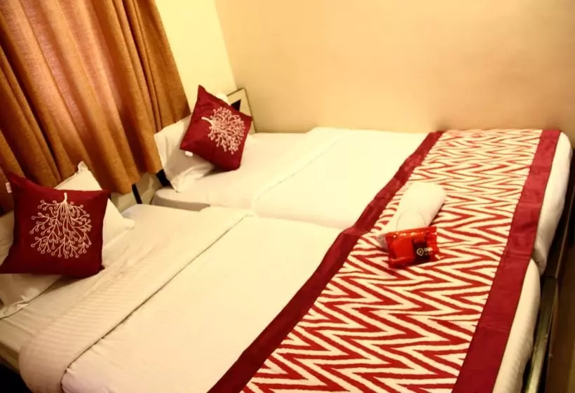 ホテル Oyo Apartments Kharadi