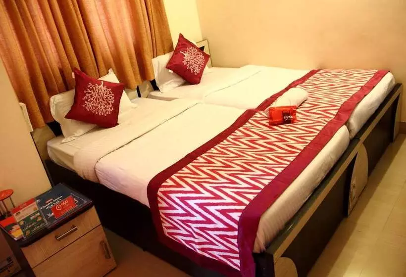 ホテル Oyo Apartments Kharadi