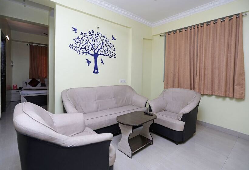 Hotel Oyo Apartments Kharadi