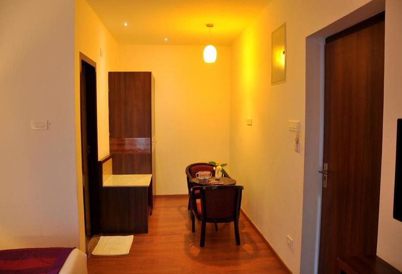 فندق Oyo Premium Observatory Road