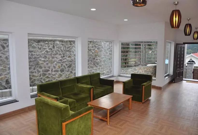 Hotel Oyo Premium Observatory Road