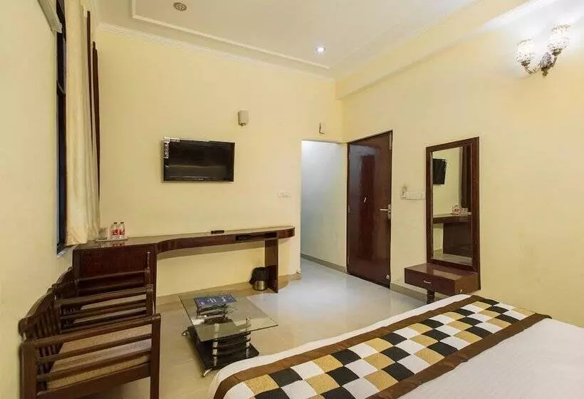 ホテル Oyo Rooms Airport Tonk Road