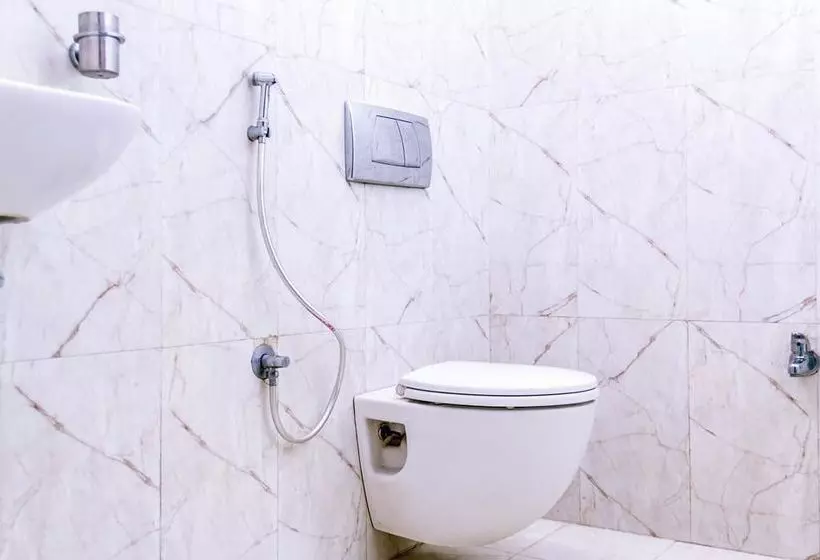 酒店 Oyo Rooms Opposite Cmr Central