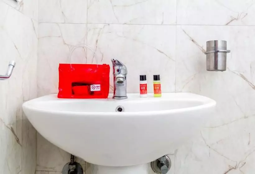 酒店 Oyo Rooms Opposite Cmr Central