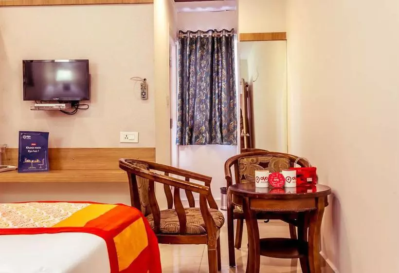 酒店 Oyo Rooms Opposite Cmr Central