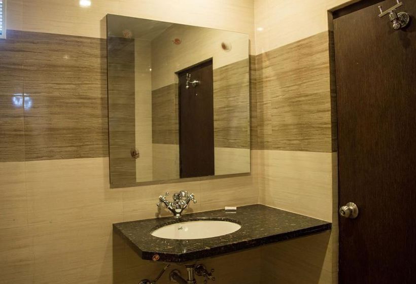 酒店 Oyo Rooms Sangam Cineplex