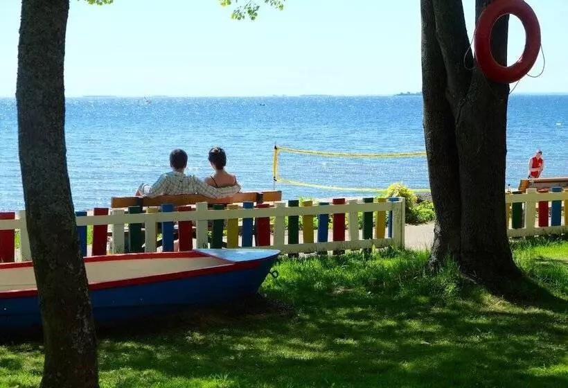 בית מלון כפרי Repinskaya